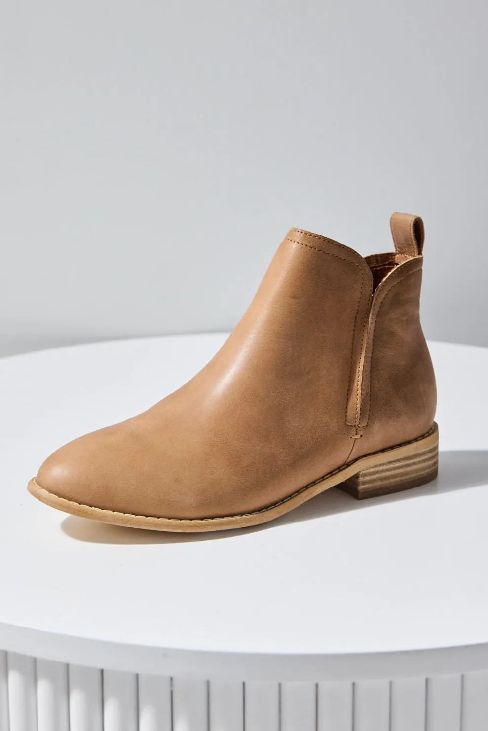 Douglas Tan Leather Ankle Boot