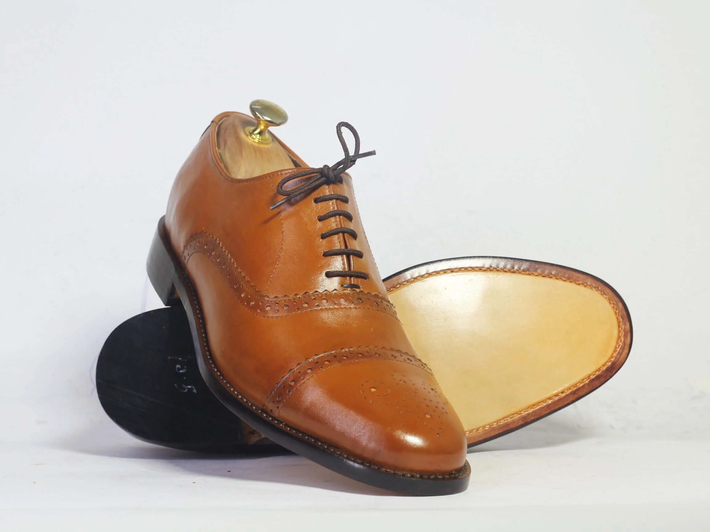 Handmade Men's Tan Cap Toe Brogue Leather Lace Up Shoes, Men Designer Dress Formal Luxury Shoes