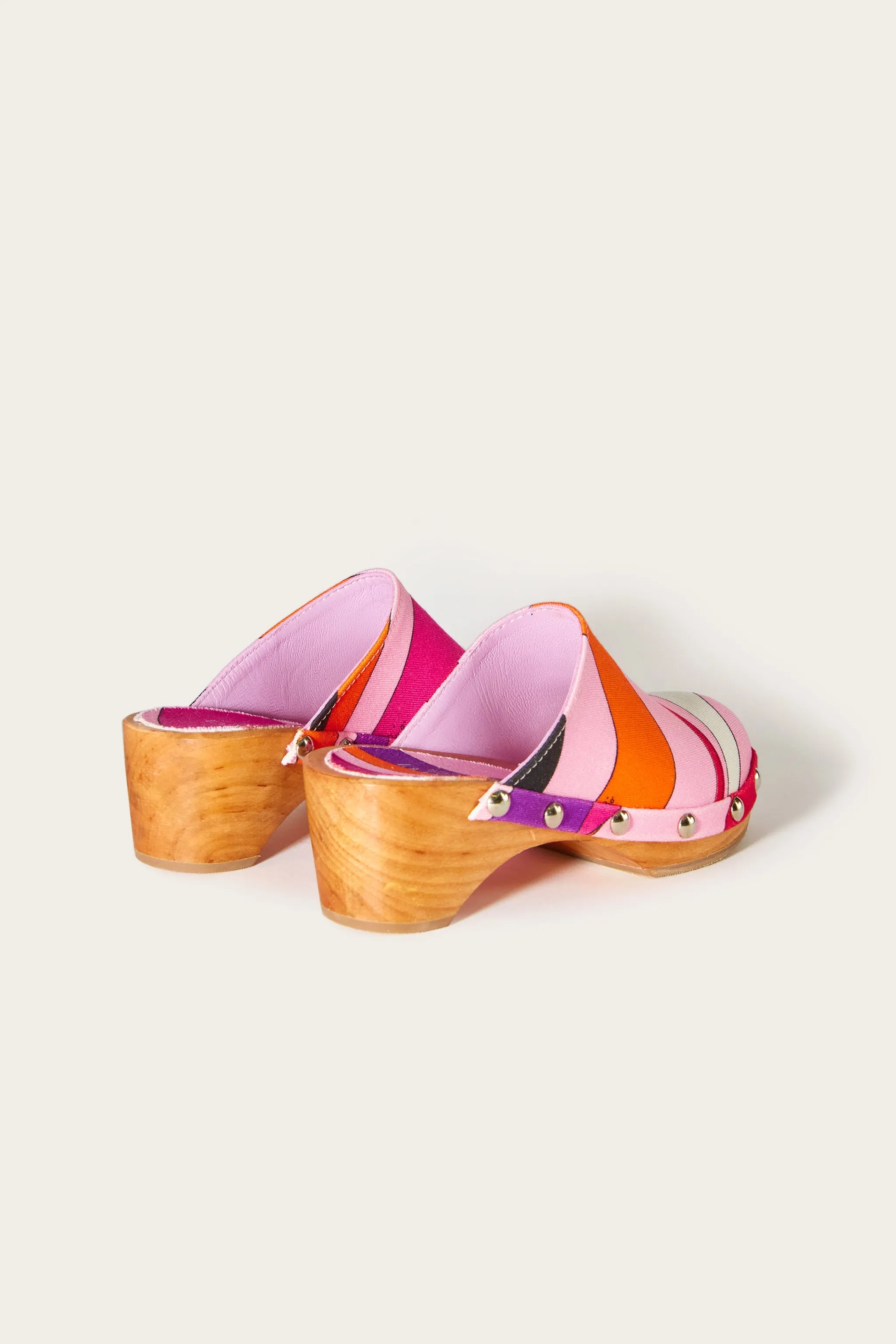 Marmo-Print Clogs