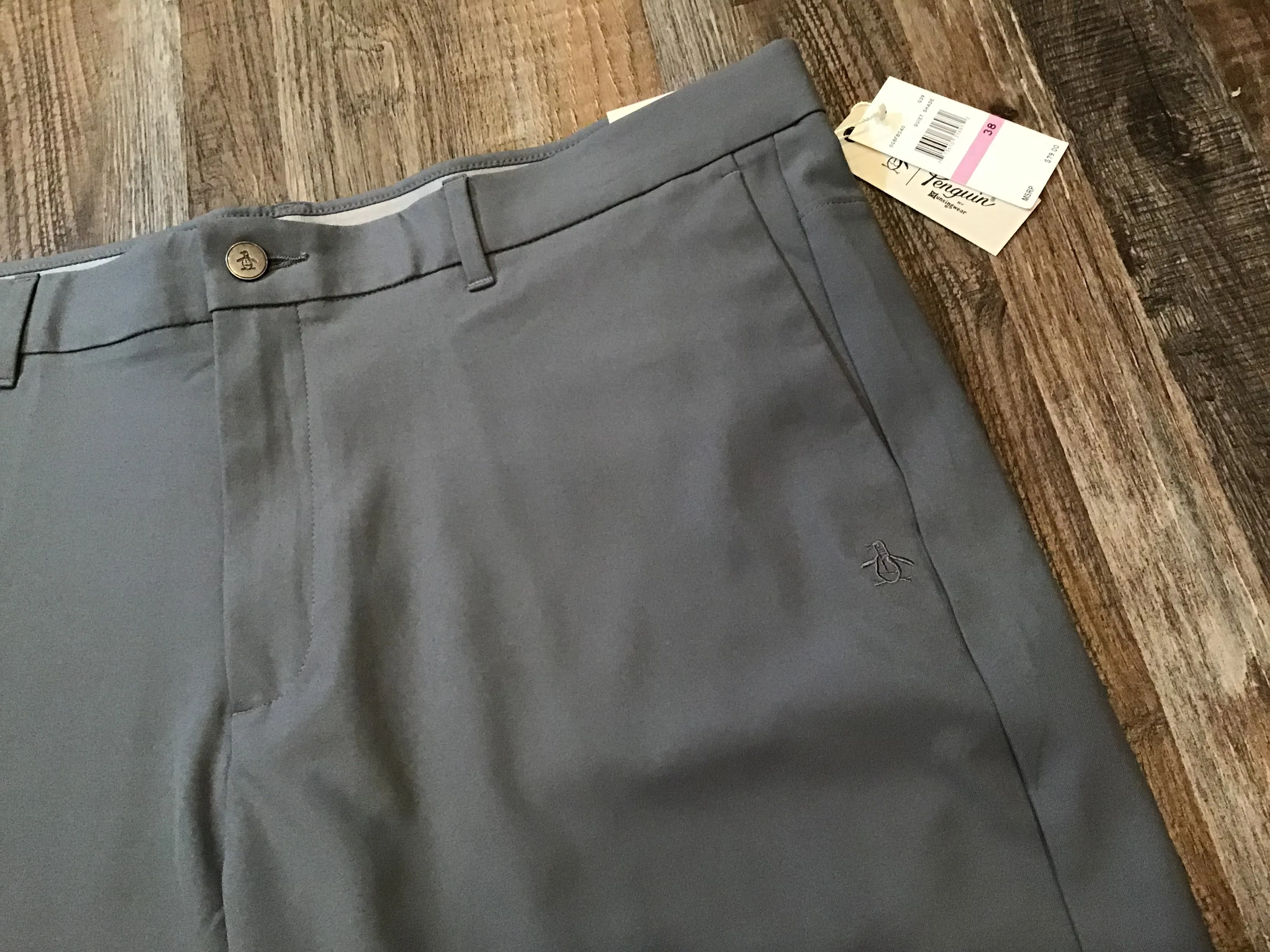 Penguin Moisture Wicking Stretch Mens Grey Shorts Size 38 Retails $79 Golf