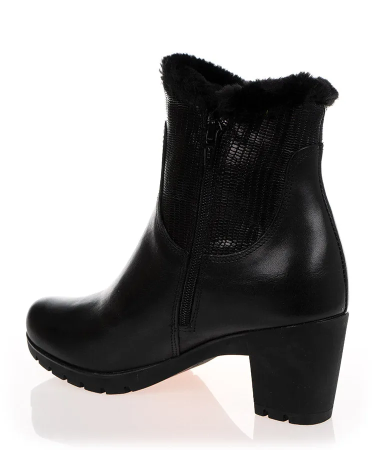 Pitillos 3514 Black Leather Ankle Boot