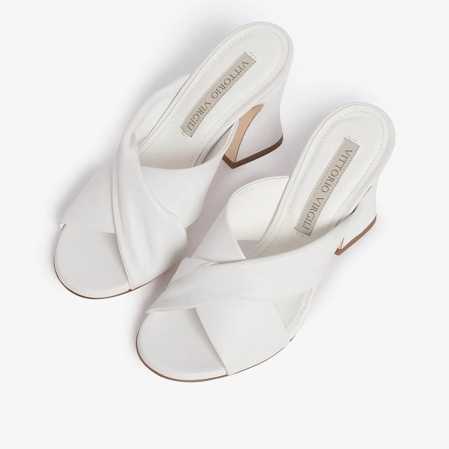 Women's leather sandal